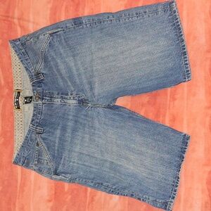 🌆 Zoo York Institute jeans shorts. Size 38.